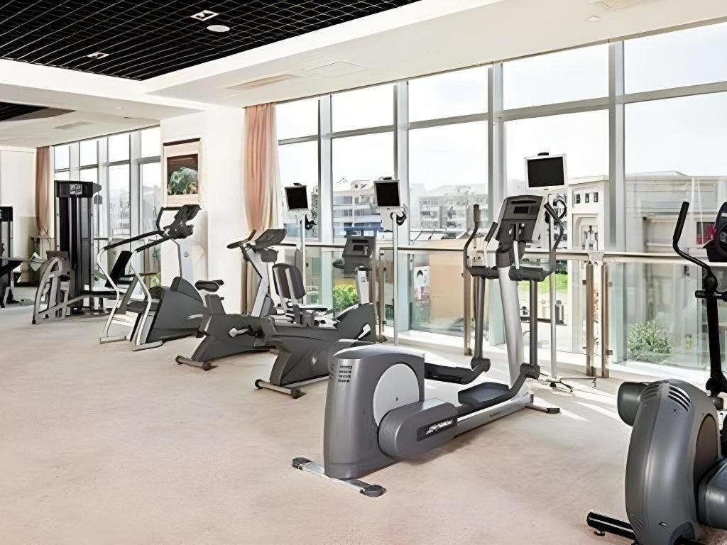 Crowne Plaza Shanghai Pudong By Ihg Екстер'єр фото